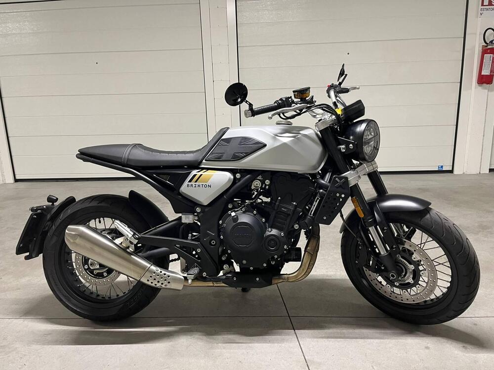 Brixton Motorcycles Crossfire 500 (2021 - 25) (3)
