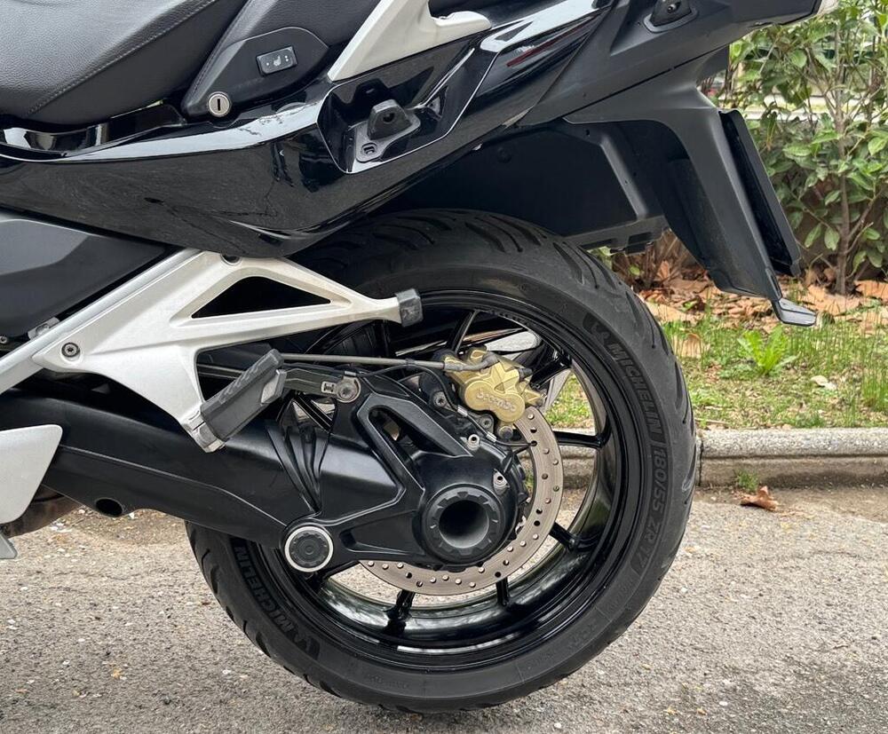 Bmw R 1250 RT (2021 - 25) (5)