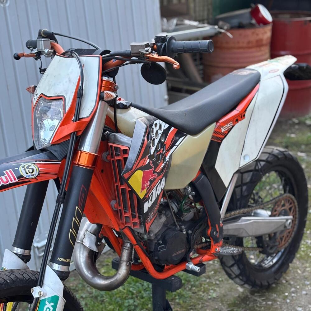 KTM 125 EXC Six Days (2011) (4)