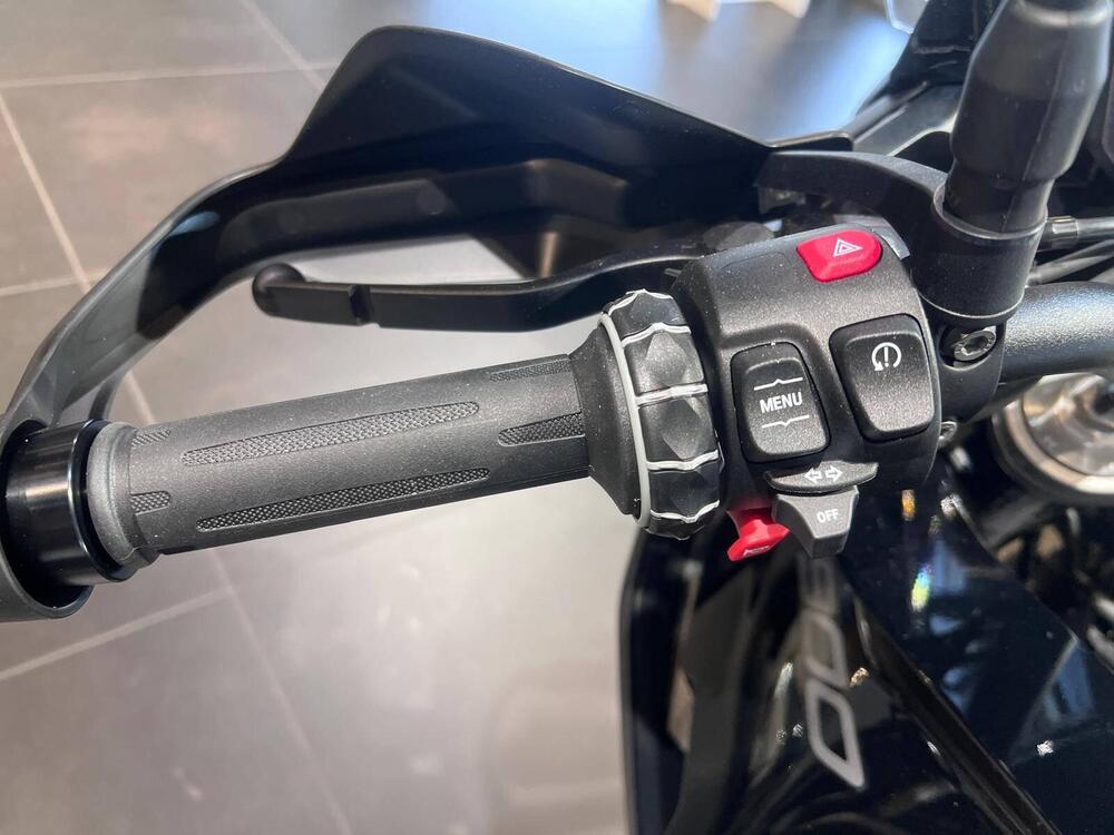 Bmw F 900 XR (2025 - 26) (10)