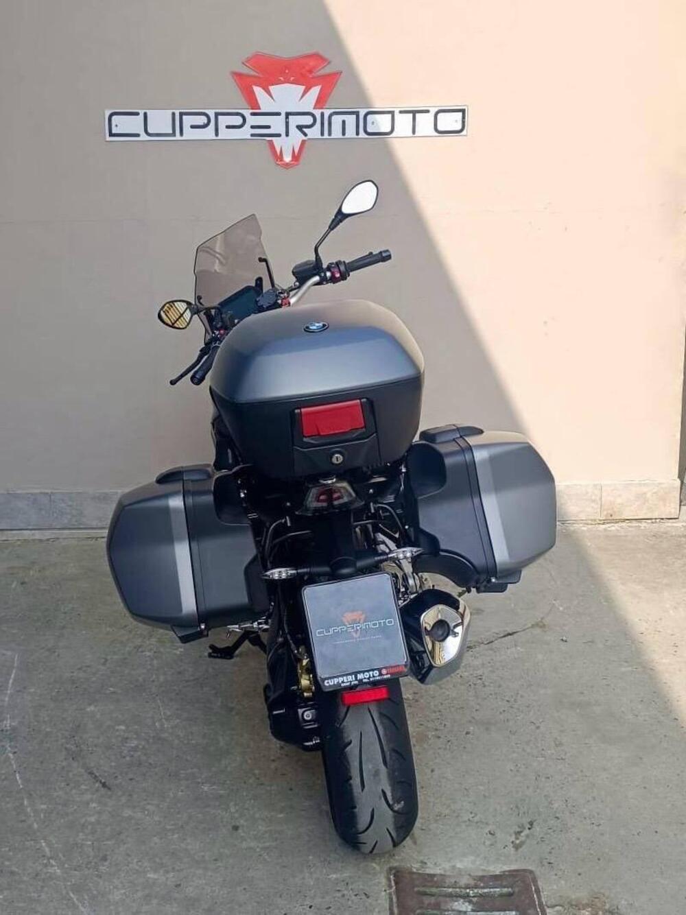 Bmw R 1250 R (2021 - 25) (2)