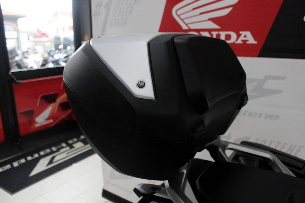 Honda X-ADV 750 DCT Travel (2021 - 24) (6)