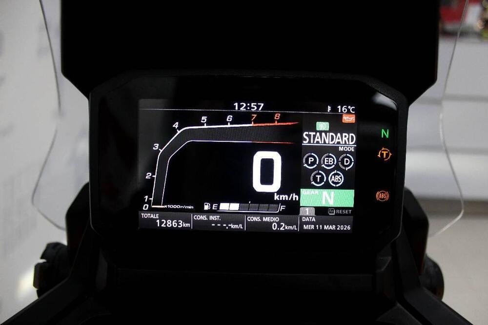 Honda X-ADV 750 DCT Travel (2021 - 24) (8)