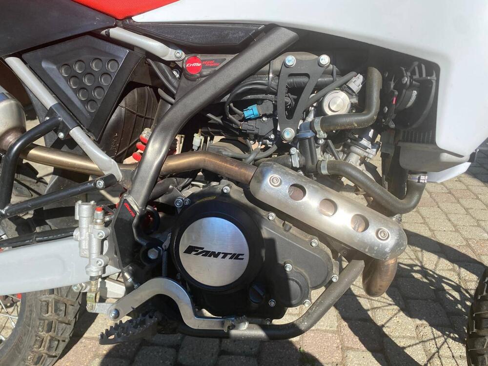 Fantic Motor Enduro 125 Performance 4t (2020) (2)