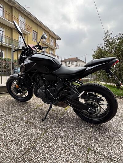 Yamaha MT-07 (2021 - 24) usata