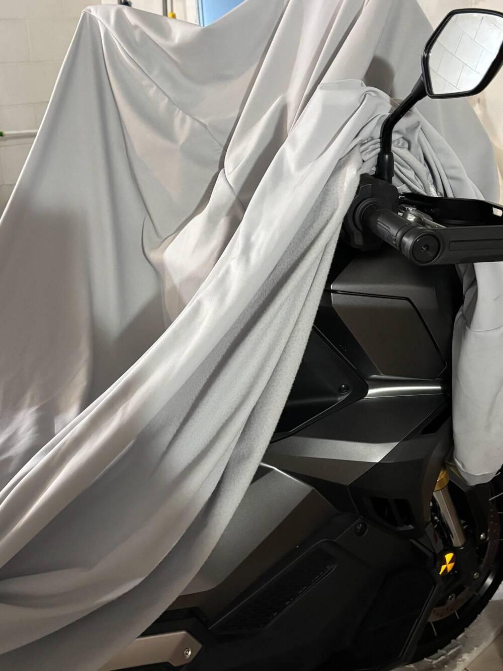 Honda X-ADV 750 DCT Gravel (2021 - 24) (3)