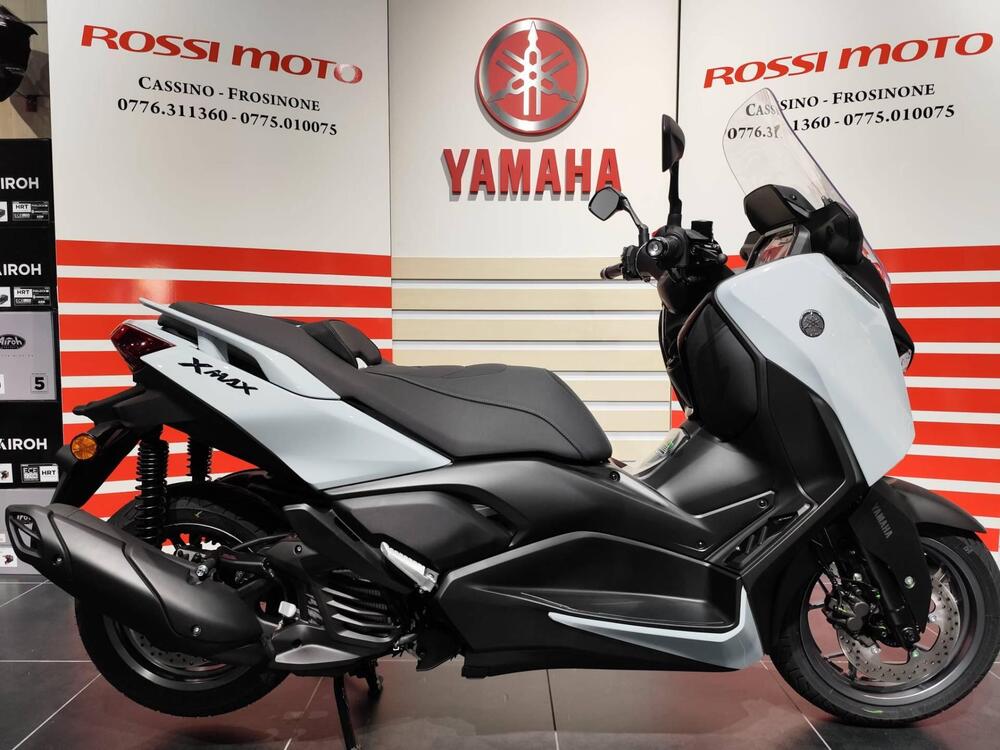 Yamaha X-Max 300 Tech Max (2025 - 26)