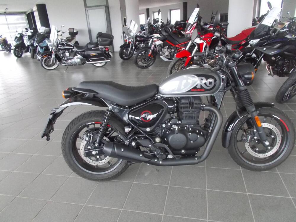 Royal Enfield HNTR 350 (2022 - 26) (2)