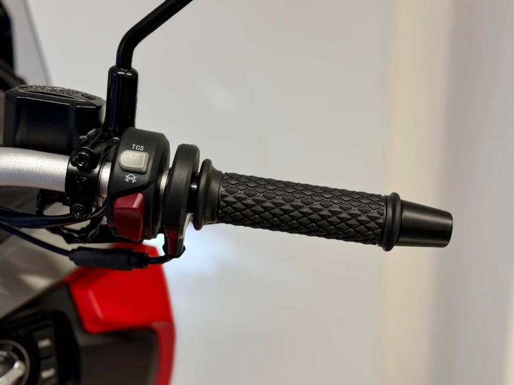 Voge Sfida SR1 ADV (2023 - 26) (18)