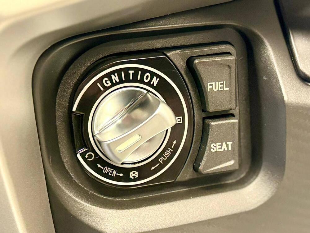 Voge Sfida SR2 ADV (2026) (12)