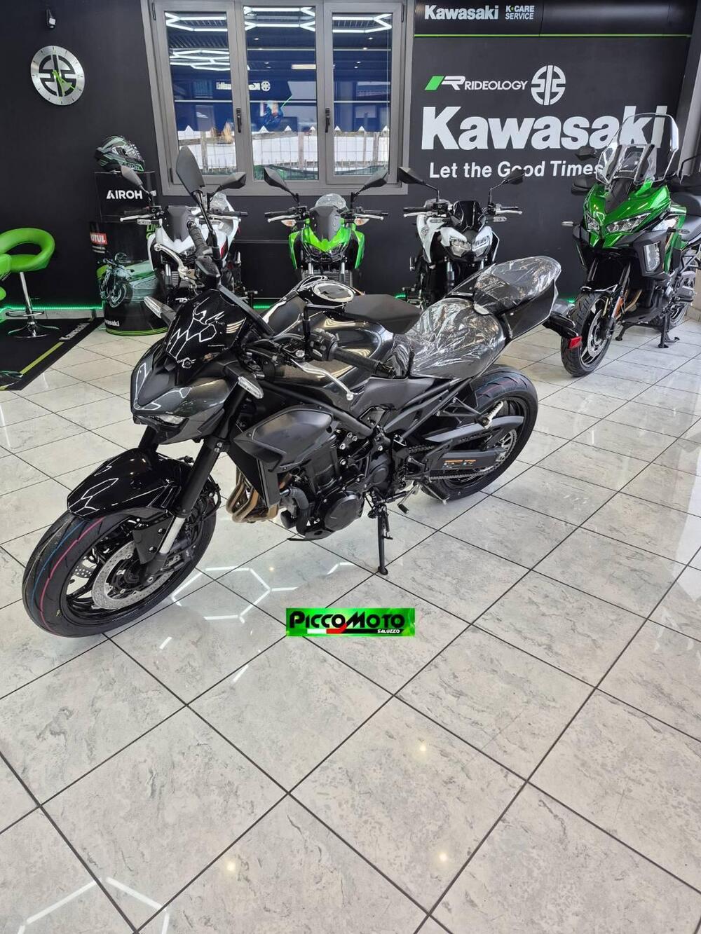 Kawasaki Z 900 (2025 - 26) (20)