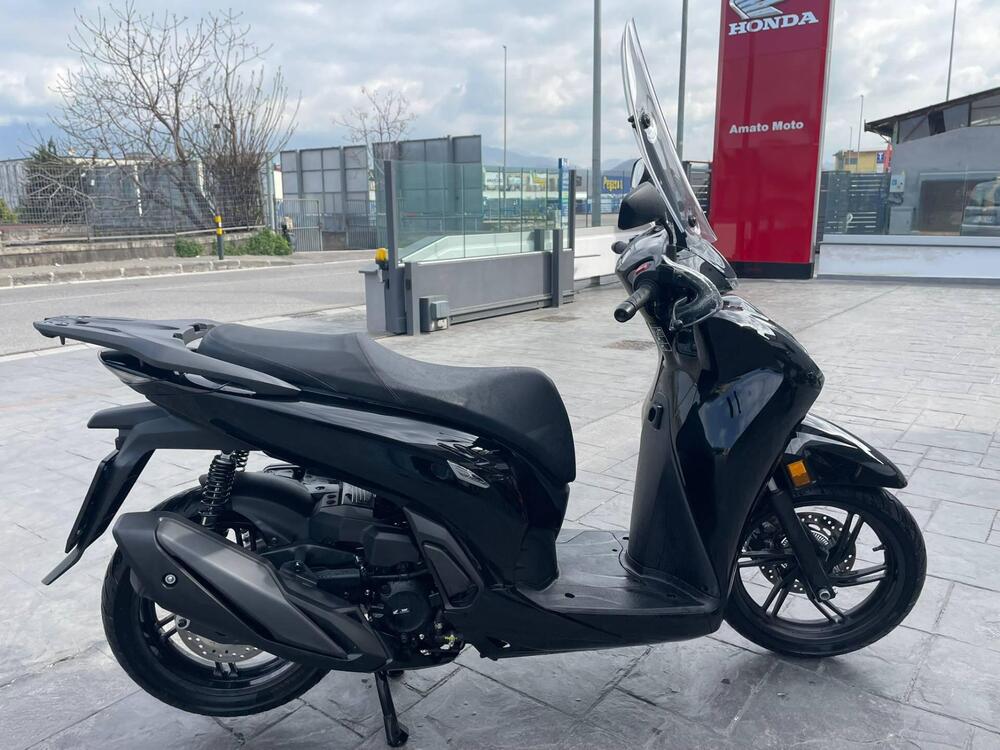 Honda SH 350i GT (2025 - 26) (6)