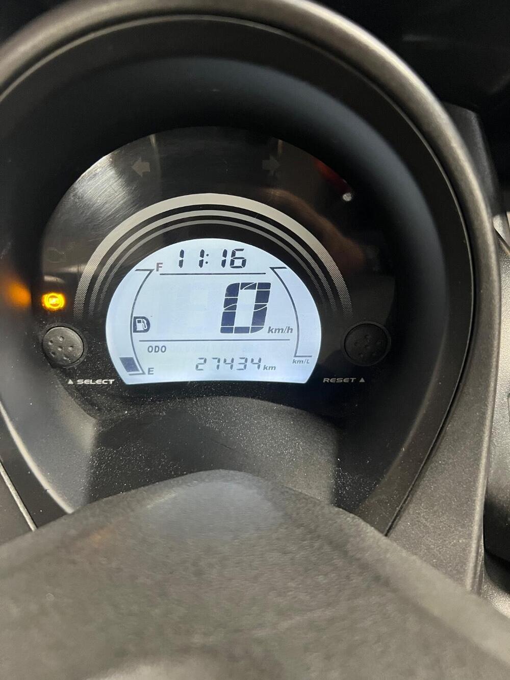 Yamaha N-Max 155 (2017 - 20) (9)