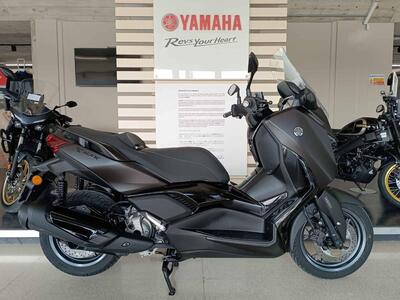 Yamaha X-Max 300 Tech Max+ (2025 - 26) usata