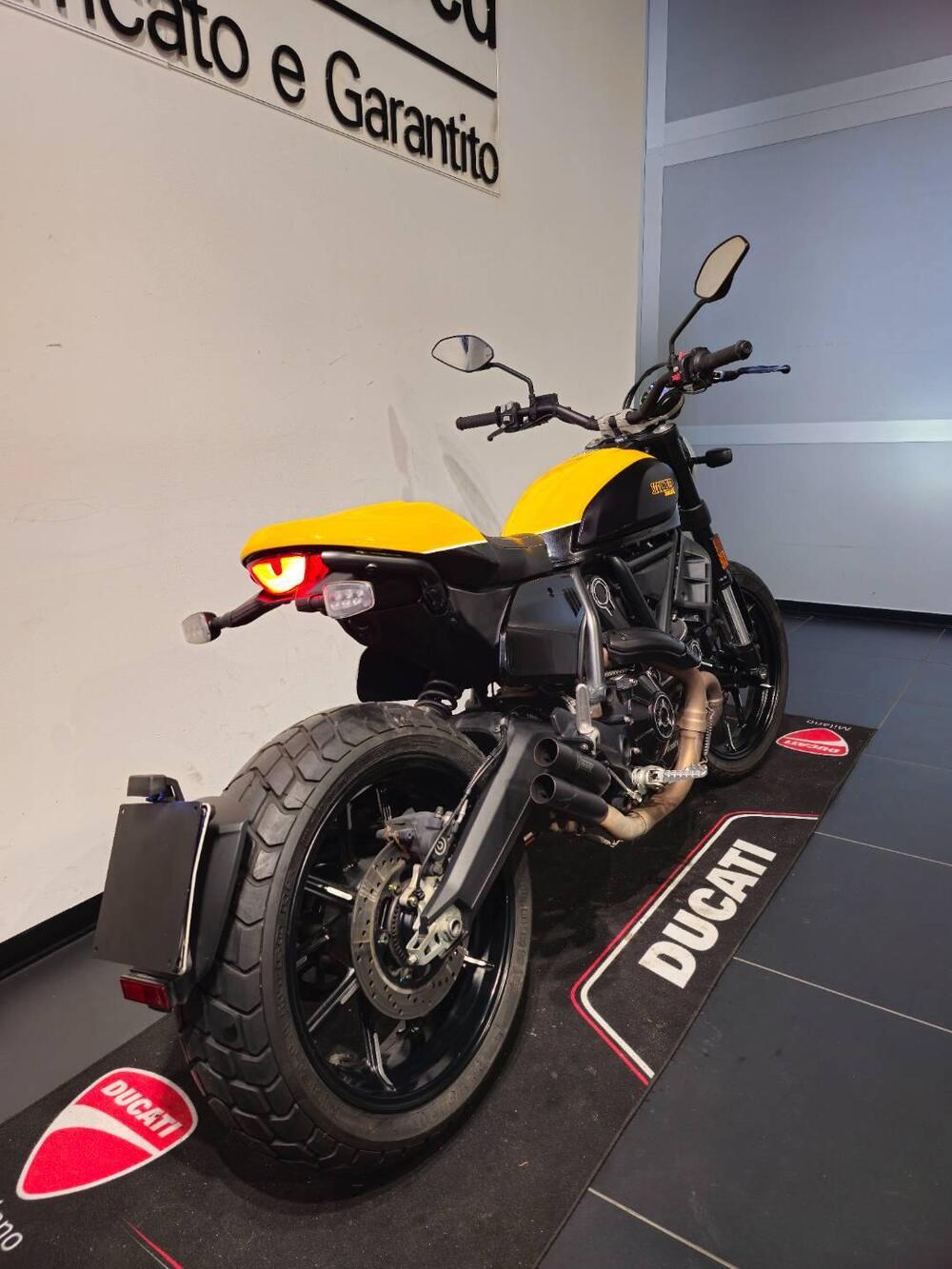 Ducati Scrambler 800 Full Throttle (2017 - 21) (4)