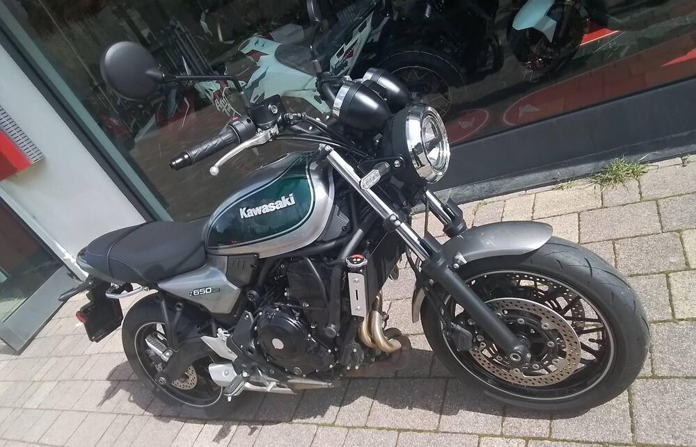 Kawasaki Z 650 RS (2022 - 24) (9)