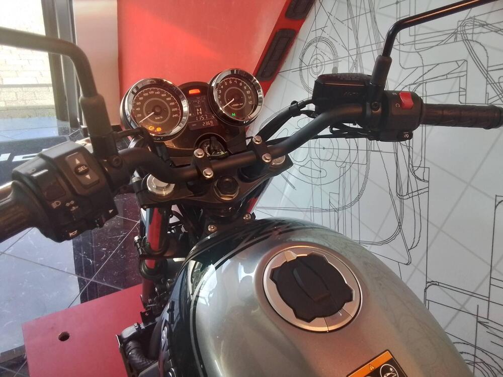 Kawasaki Z 650 RS (2022 - 24) (18)