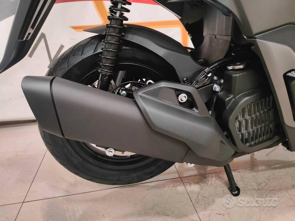Voge Sfida SR16 125 (2025 - 26) (7)