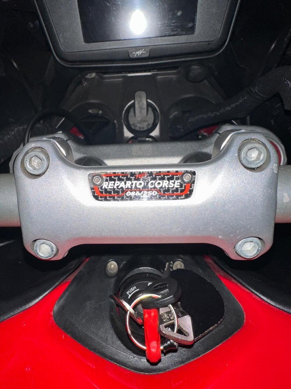 MV Agusta Turismo Veloce 800 RC SCS (2017 - 20) (6)