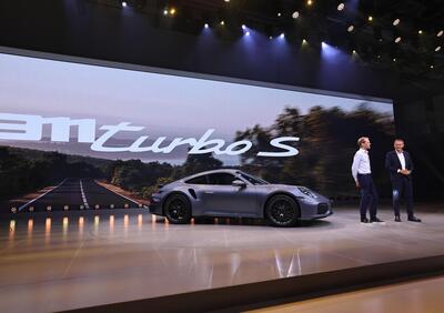 Porsche, l'utile operativo scende del 90% ma non c'entra solo l'elettrico