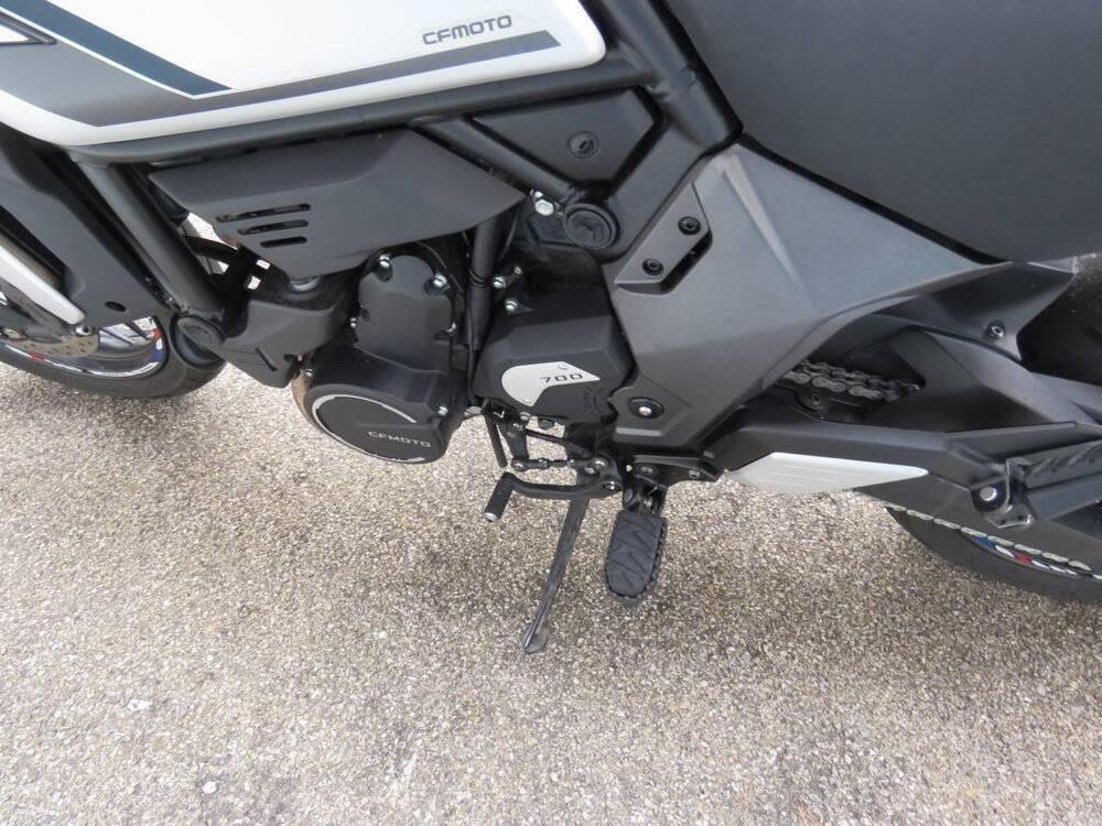 CFMOTO 700CL-X Heritage (2021 - 26) (15)