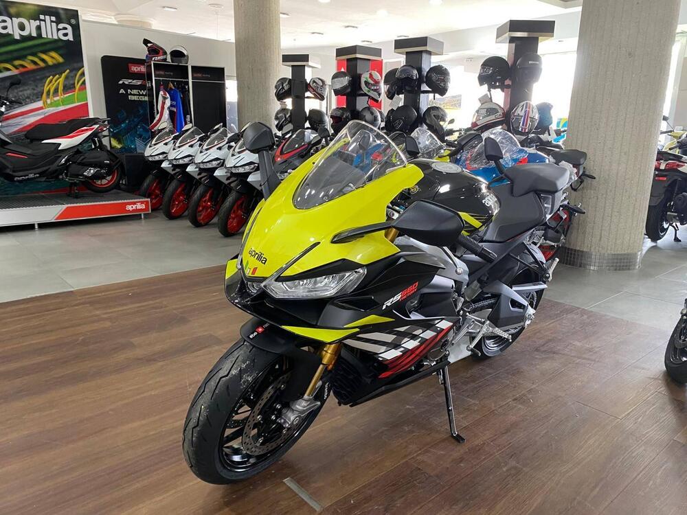 Aprilia RS 660 Factory (2025 - 26) (2)