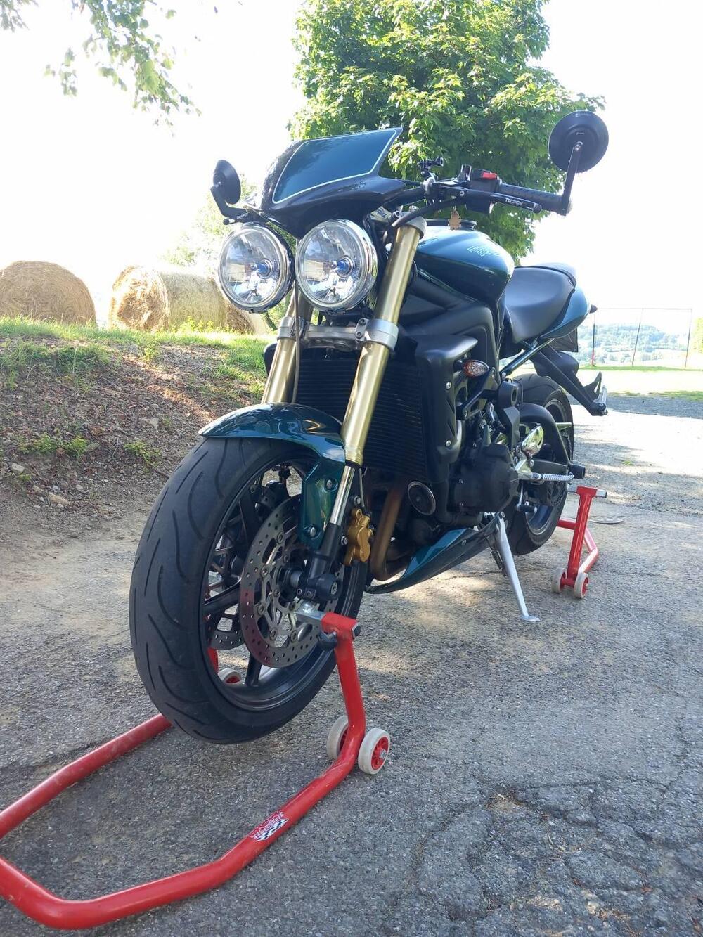 Triumph Street Triple R (2009 - 12) (4)