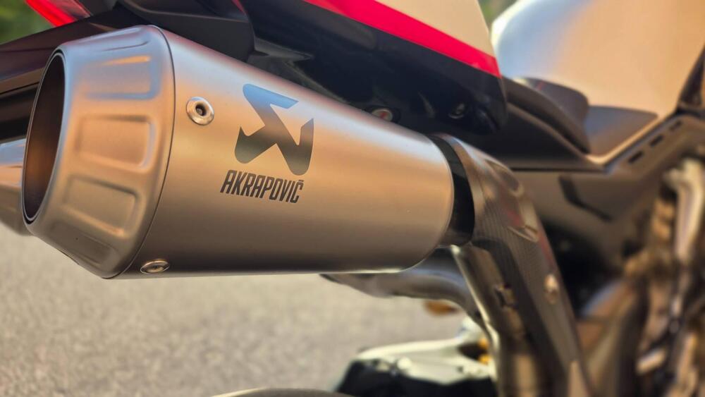 Ducati Panigale V4 SP2 30° Anniversario 916 (2024) (5)