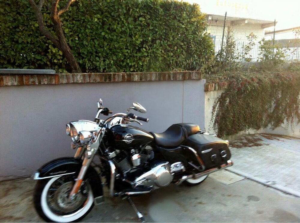 Harley-Davidson 1584 Road King Classic (2007 - 11) - FLHRCI