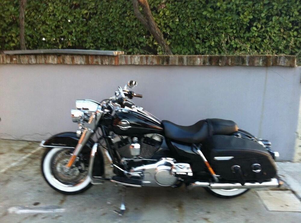 Harley-Davidson 1584 Road King Classic (2007 - 11) - FLHRCI (2)