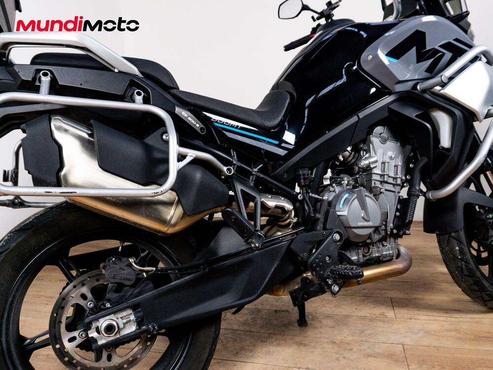 CFMOTO 800MT Sport (2022 - 26) (4)