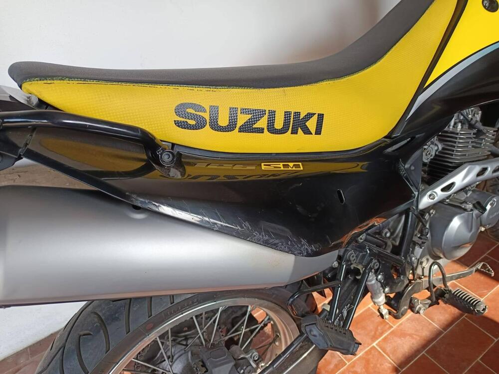 Suzuki DR 125 SM (2009 - 13) (5)