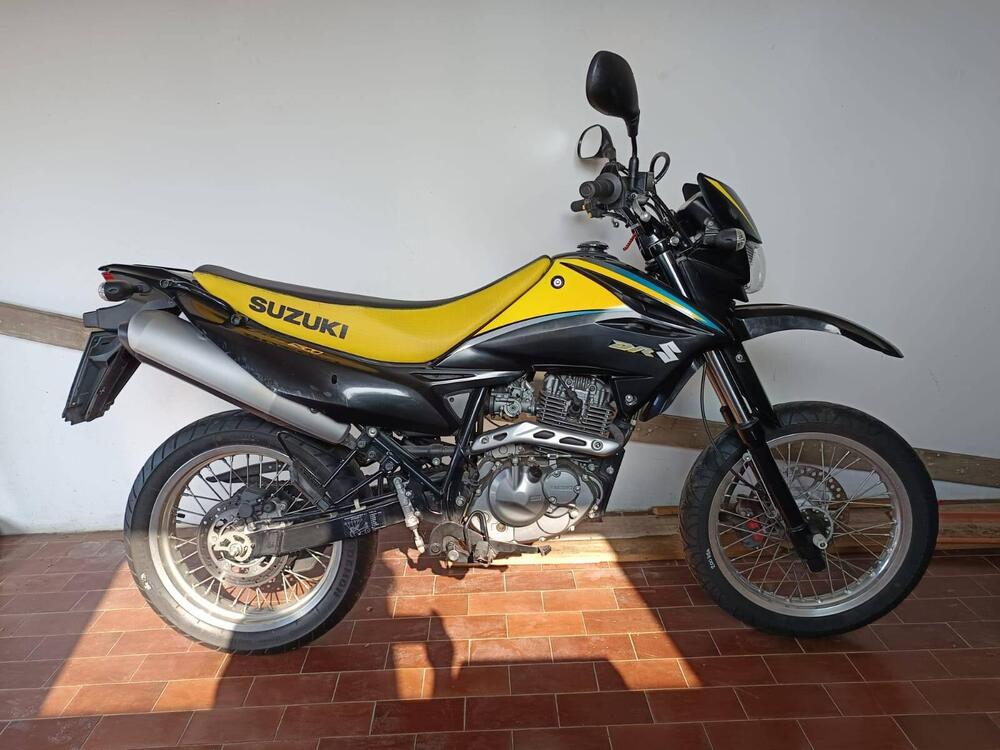 Suzuki DR 125 SM (2009 - 13) (6)