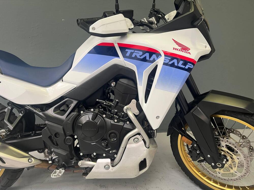 Honda Transalp XL750 (2023 - 24) (3)