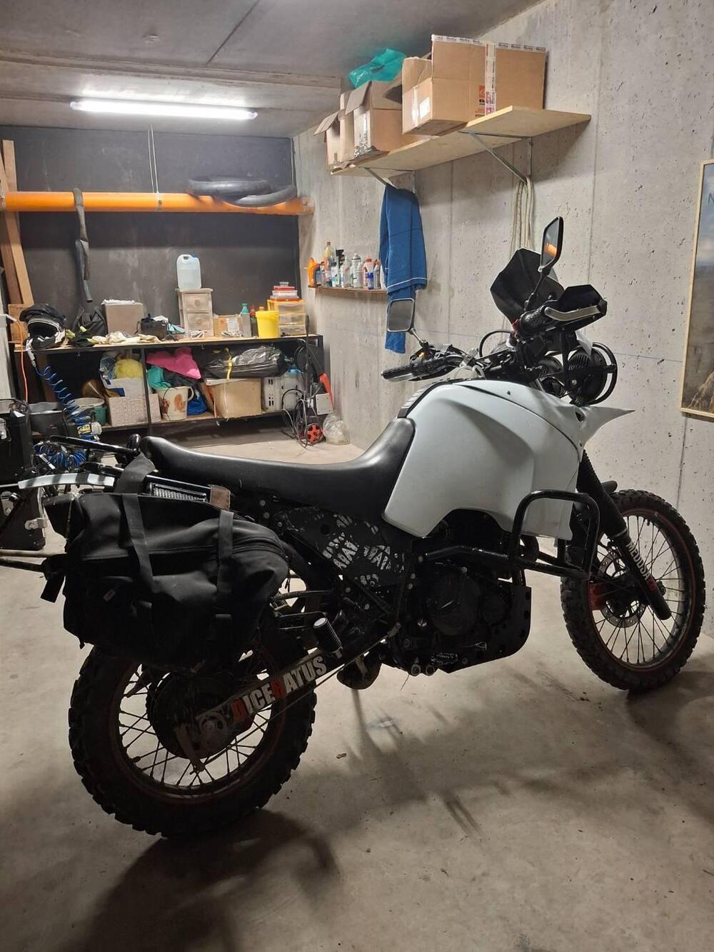 Suzuki DR Big 750 S (1988 - 89)