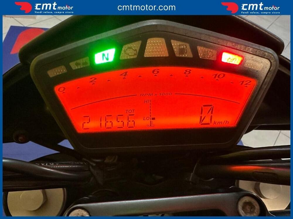 Ducati Hypermotard 796 (2012) (5)