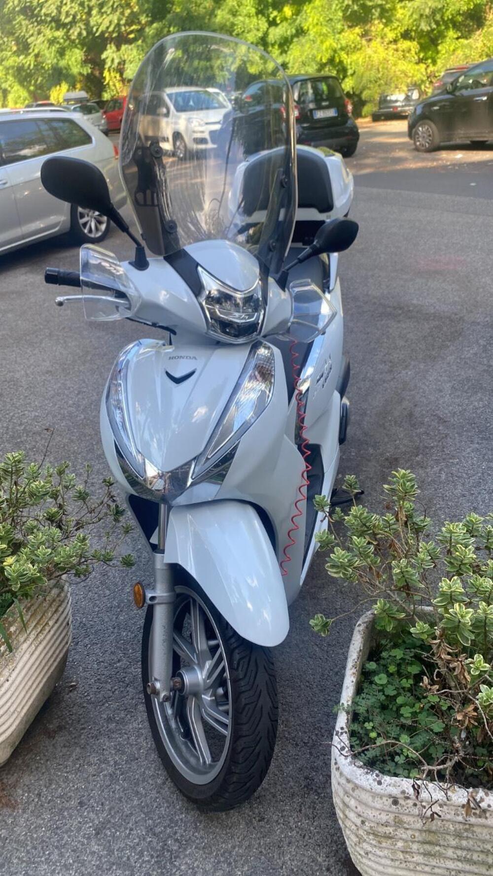 Honda SH 300 i ABS (2016 - 20)