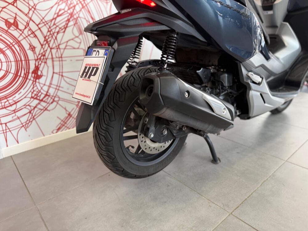 Honda Forza 300 (2019 - 20) (11)