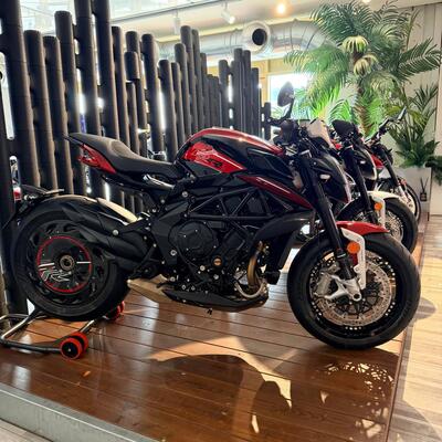MV Agusta Dragster 800 RR (2021 - 23) nuova
