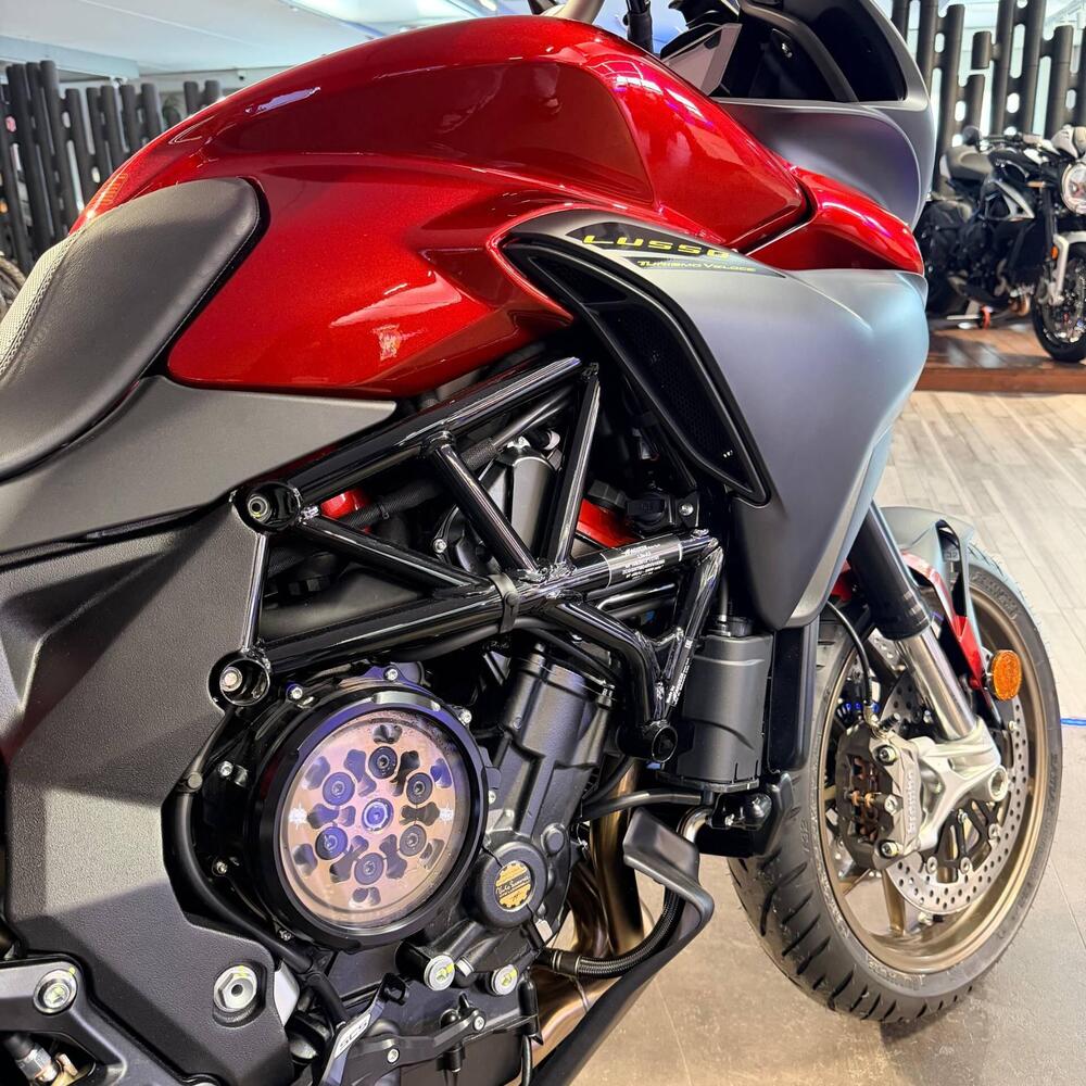 MV Agusta Turismo Veloce 800 Lusso SCS (2021 - 26) (5)