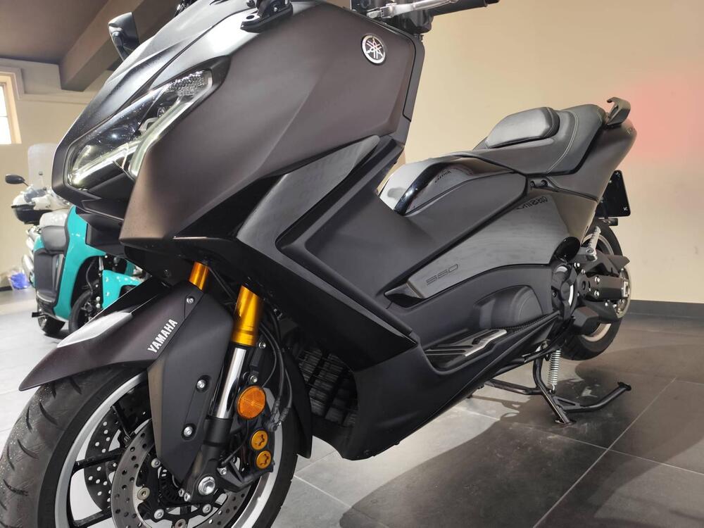 Yamaha T-Max 560 (2025 - 26) (5)