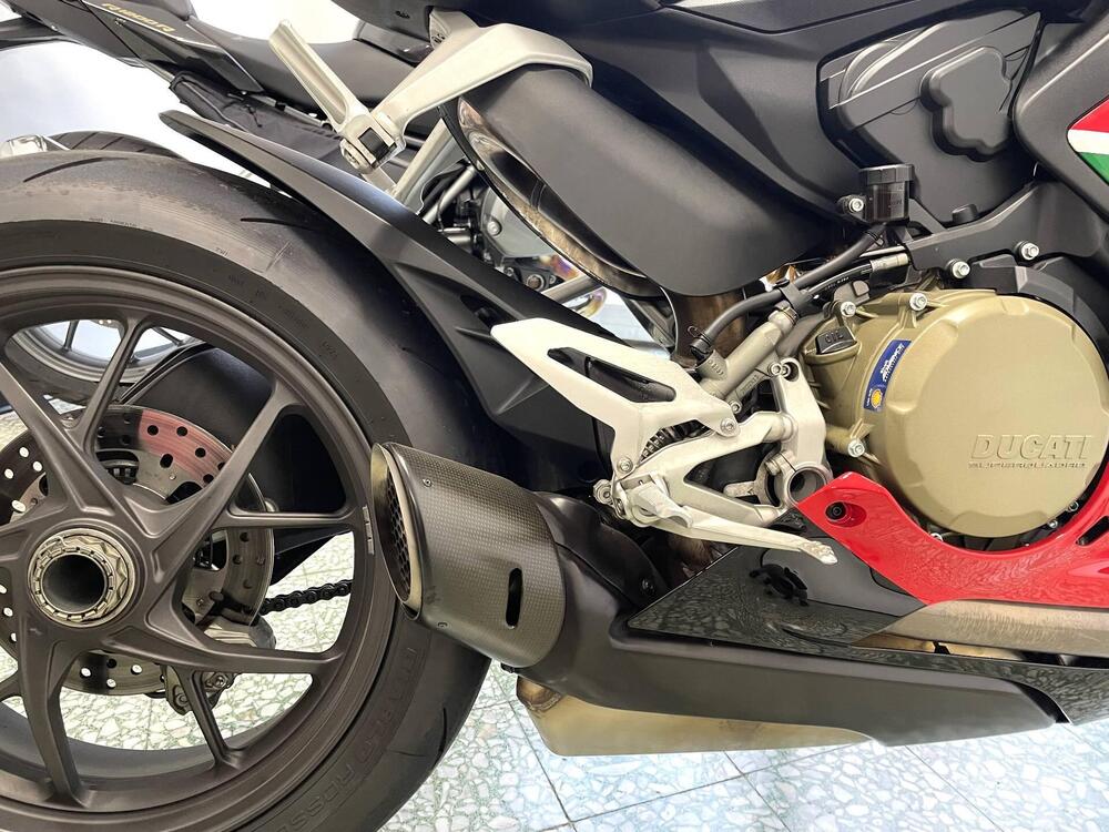 Ducati Panigale V2 Bayliss 1st Championship 20th Anniversary (2021 - 24) (7)