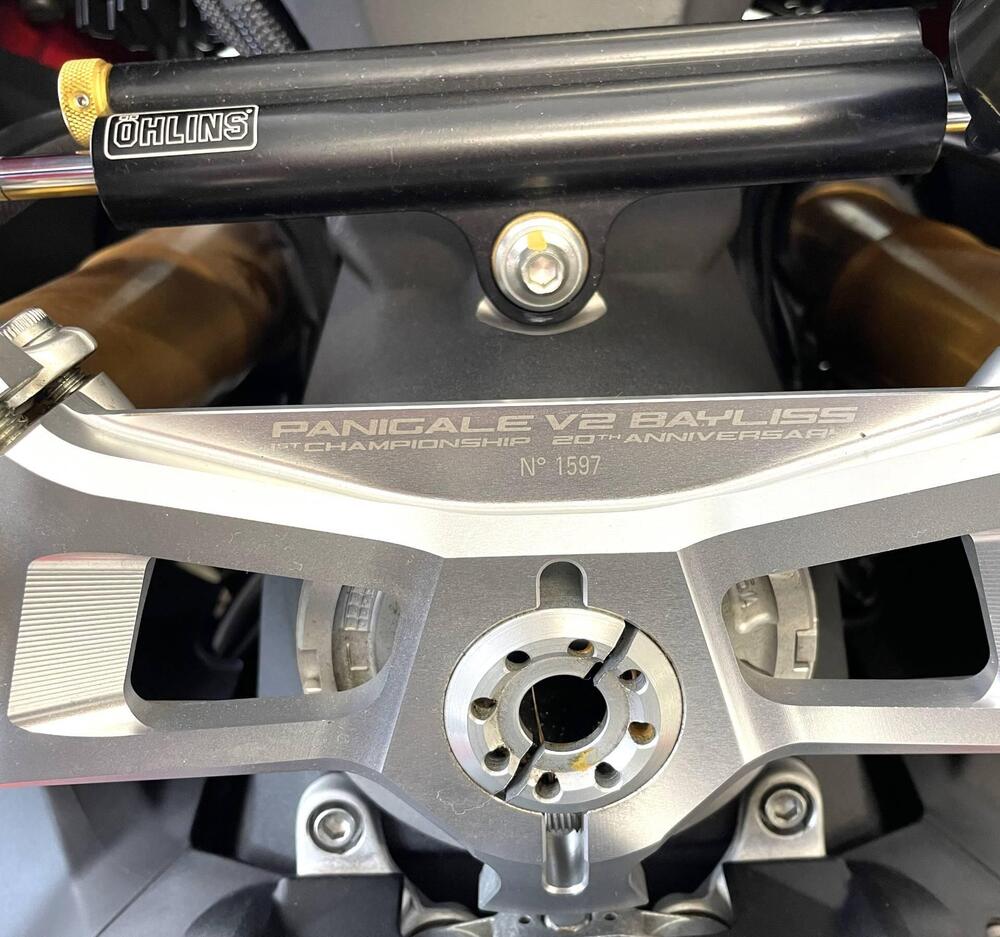 Ducati Panigale V2 Bayliss 1st Championship 20th Anniversary (2021 - 24) (8)