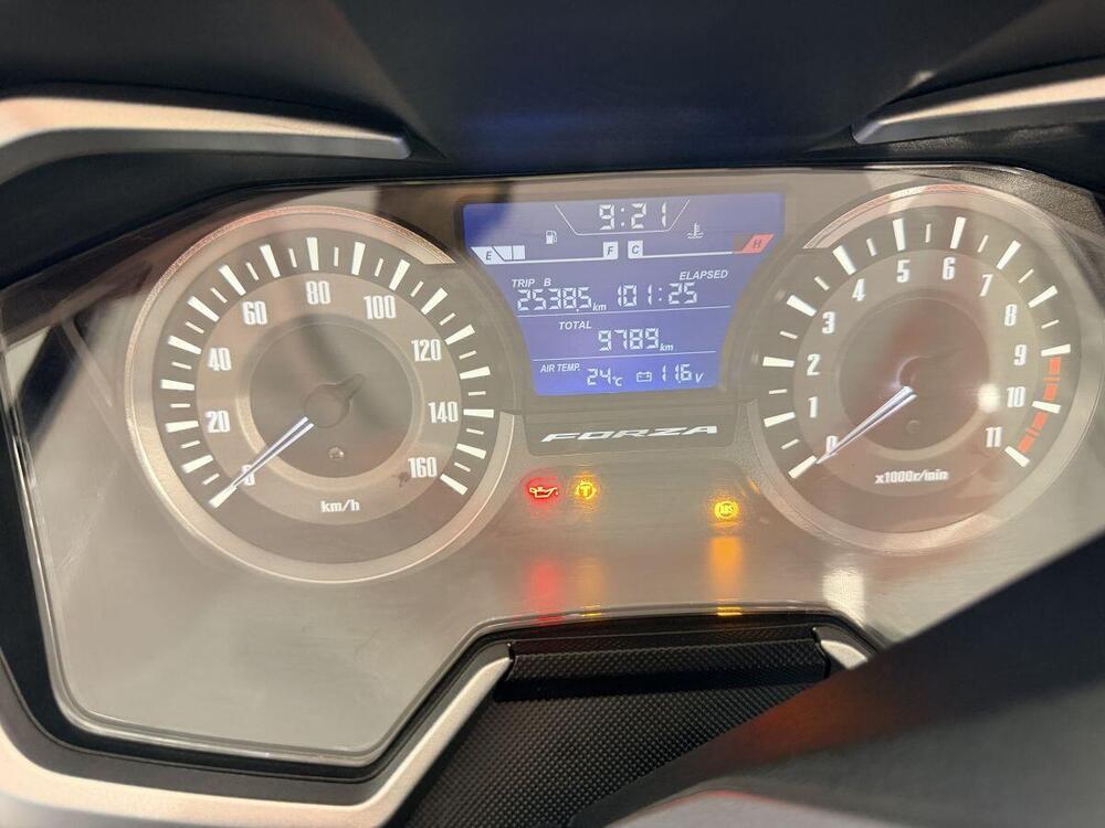 Honda Forza 300 Deluxe ABS (2018 - 20) (3)