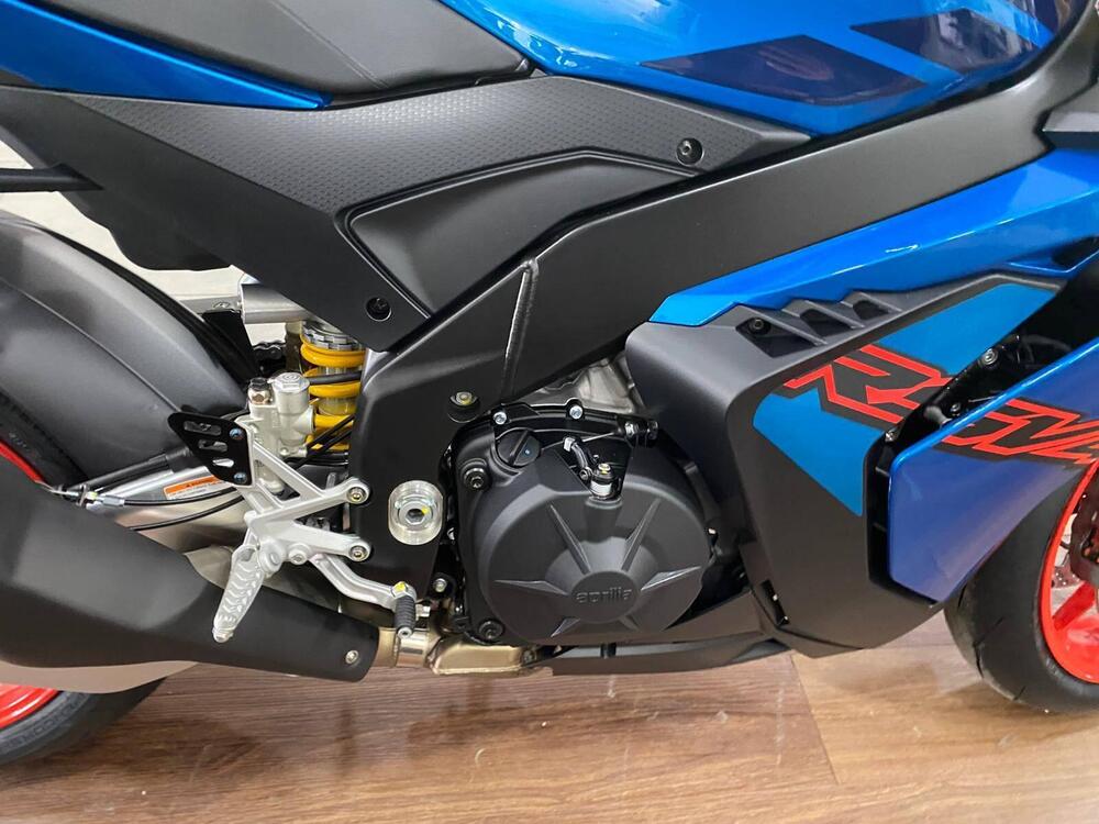 Aprilia RSV4 1100 (2025 - 26) (3)