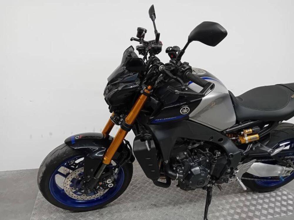 Yamaha MT-09 SP (2021 - 23) (4)