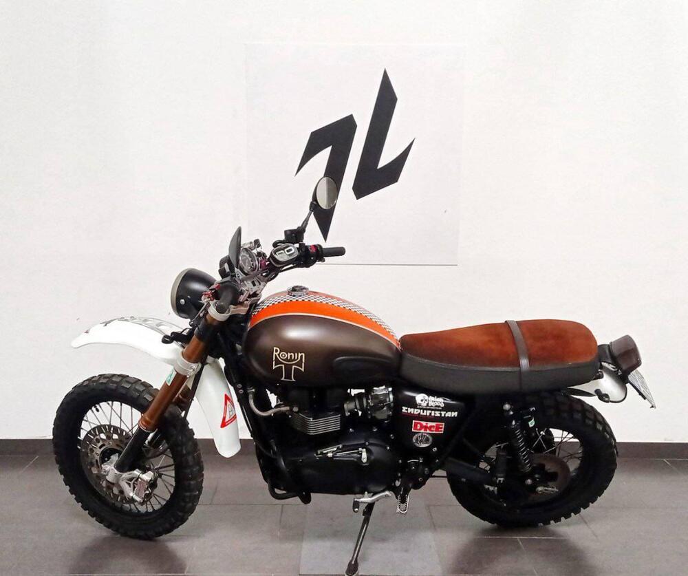 Triumph Scrambler (2006 - 17) (3)