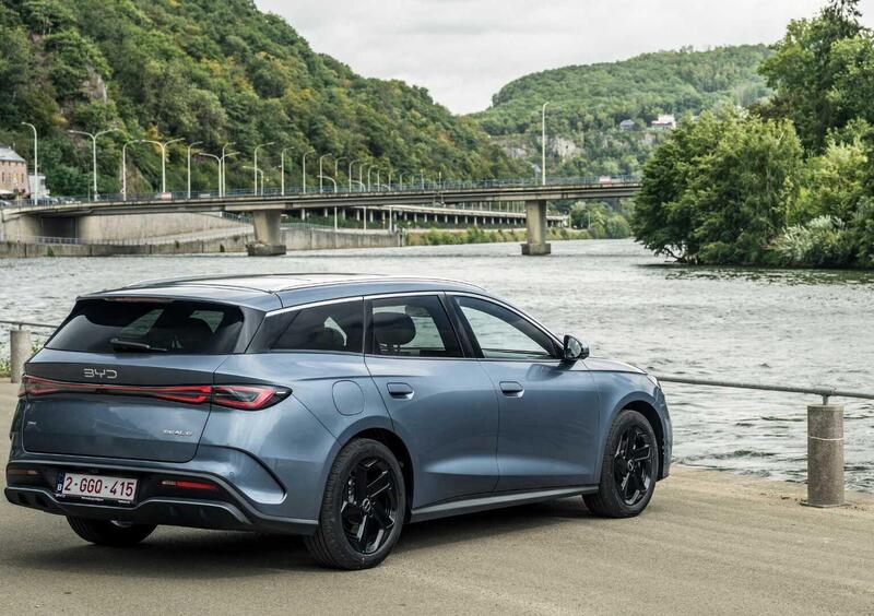 Byd Seal (2025-->>) (2)