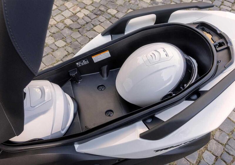 Yamaha Tricity 300 Tricity 300 Airbag (2027) (15)