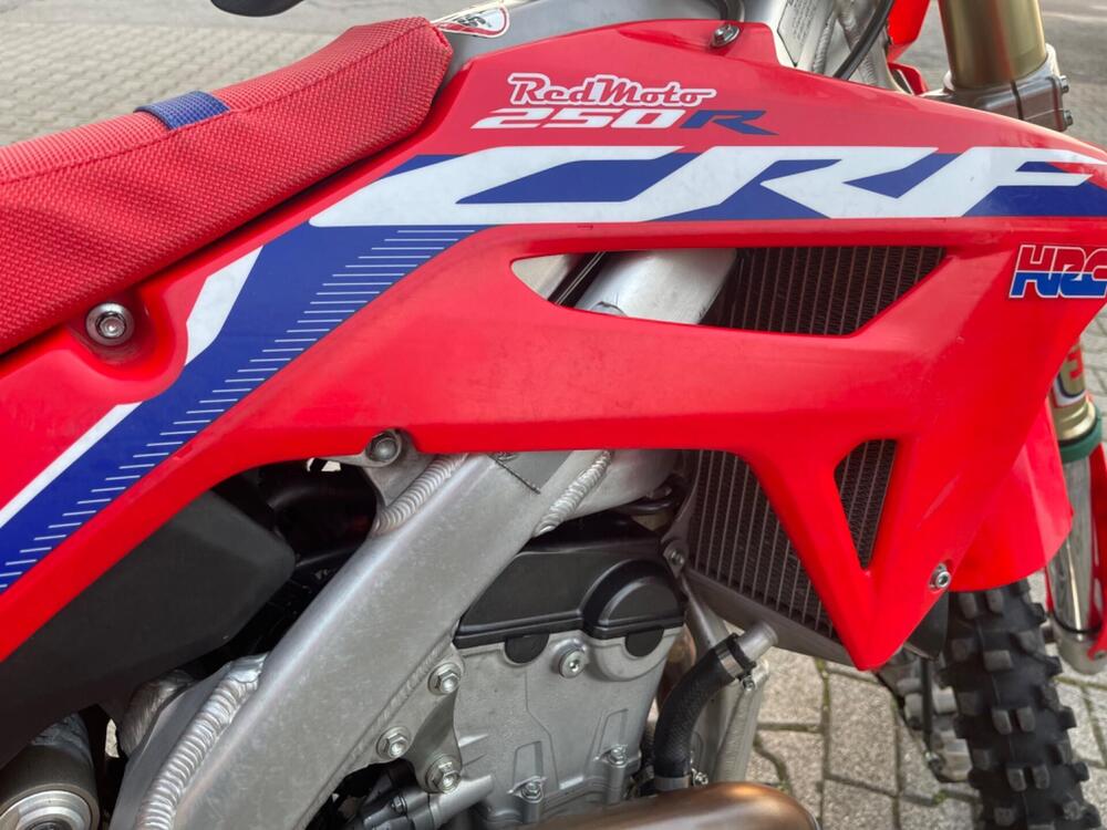 Honda CRF 250R (2022) (9)
